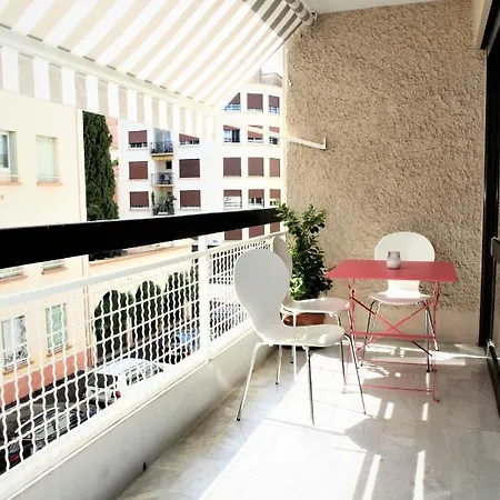 T3 Plein Centre Apartment *